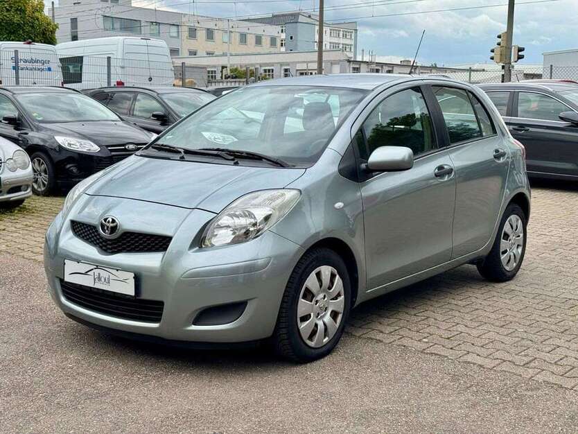 Yaris