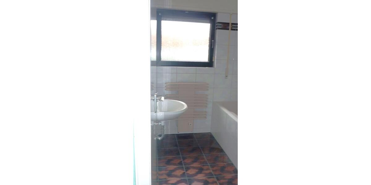 Erdgeschoßwohnung Vaihingen an der Enz - 3.5 Zimmer, 113 m&sup2;, 1.050&euro; | Angebot:25995946