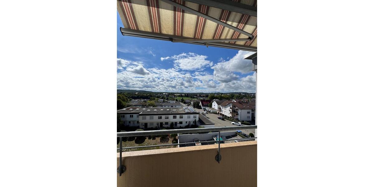 Etagenwohnung Böblingen Dagersheim - 3 Zimmer, 90 m&sup2;, 1.200&euro; | Angebot:27583874