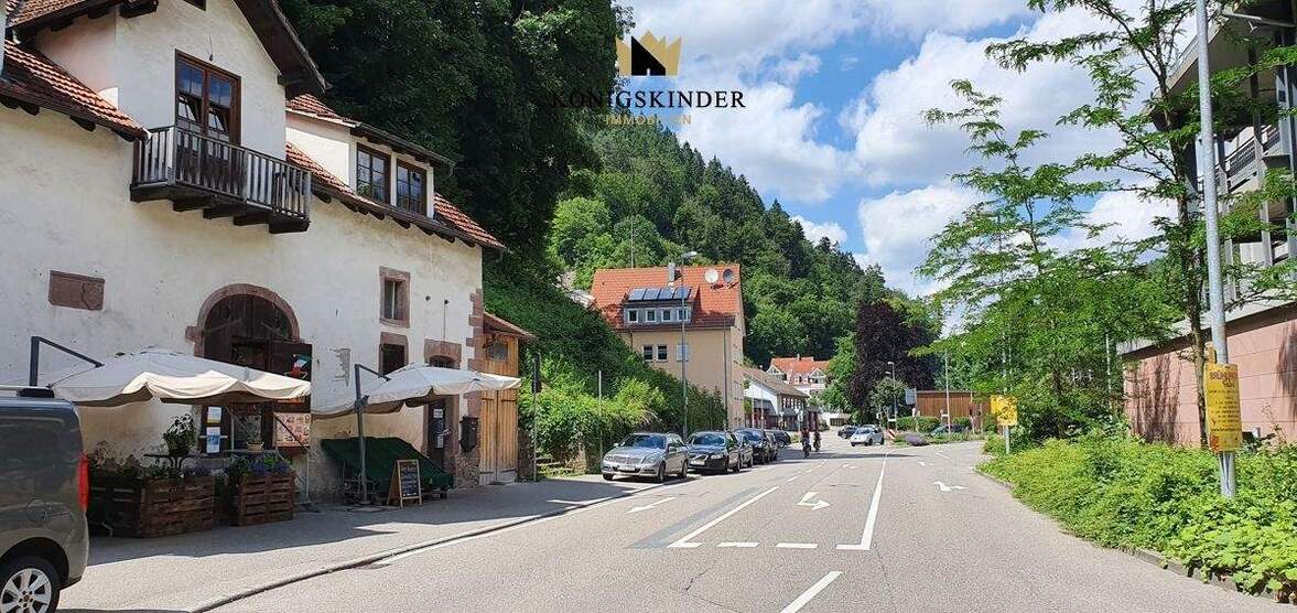 Vielseitiges Grundstück in zentraler Lage von Calw - 720?m² mit Sektkeller & Bebauungspotenzial zimmer
