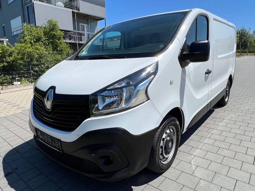 Renault Trafic 145.000 km 9.980 € Holzgerlingen 71088