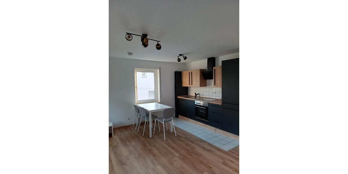 Etagenwohnung Esslingen am Neckar Brühl - 1 Zimmer, 34 m&sup2;, 670&euro; | Angebot:27604954