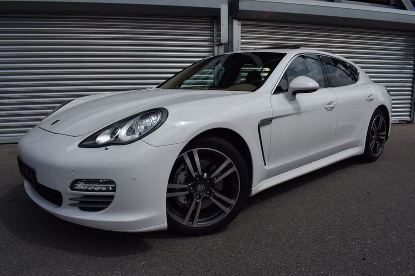 Porsche Panamera 116.900 km 32.500 € Böblingen 71034