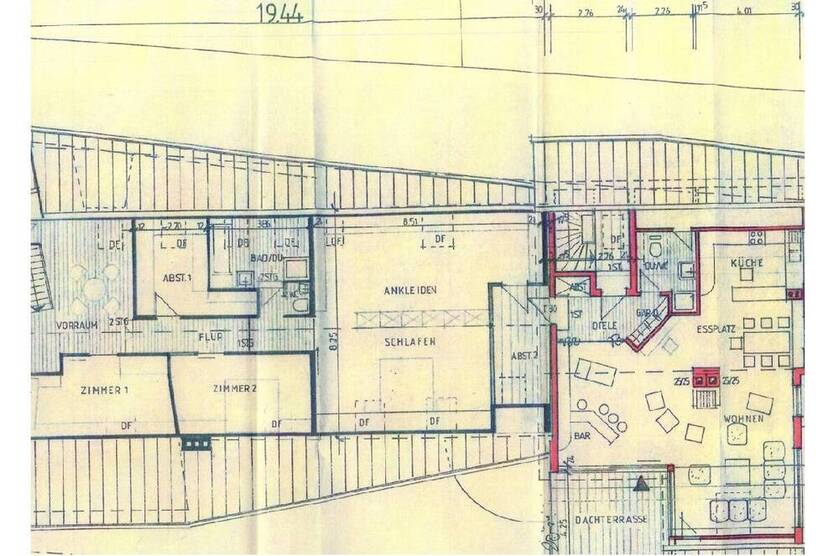 Außergewöhnliche 4,5 Zimmer Wohnung direkt am Feld mit Garage
