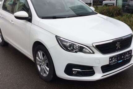 Peugeot 308 53.200 km 10.999 &euro; Metzingen 72555