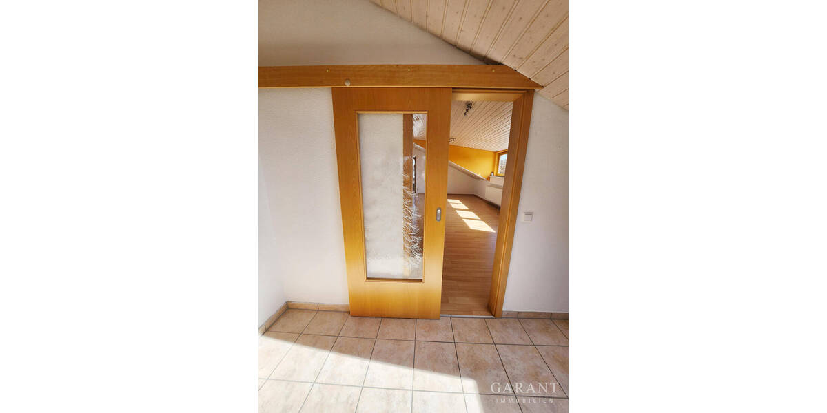 Etagenwohnung Calw Stammheim - 2 Zimmer, 80 m&sup2;, 800&euro; | Angebot:25929582