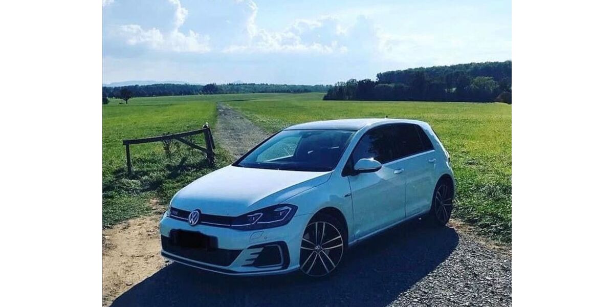 VW Golf 100.709 km 18.000 &euro; Rottenburg 72108