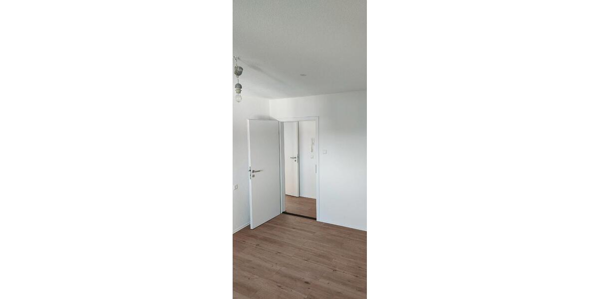 Etagenwohnung Stuttgart Bad Cannstatt - 2 Zimmer, 44 m&sup2;, 750&euro; | Angebot:25964384