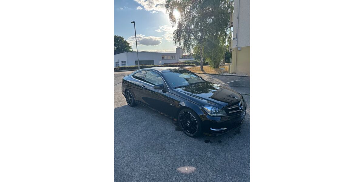 Mercedes-Benz C 250 84.284 km 18.990 &euro; Stuttgart 70469