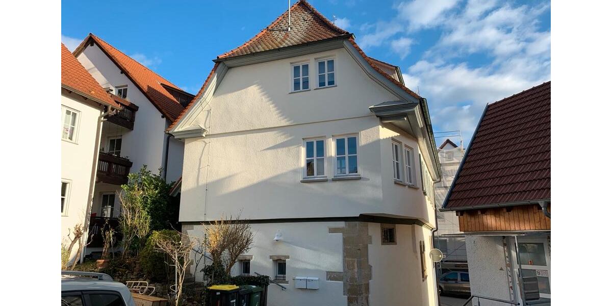 Dachgeschoßwohnung Ludwigsburg Hoheneck - 2.5 Zimmer, 70 m&sup2;, 289.000&euro; | Angebot:25606429