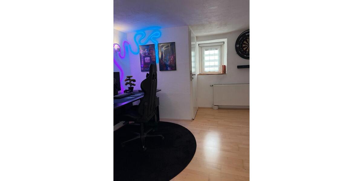 Einfamilienhaus Neuhausen - 4 Zimmer, 114 m&sup2;, 1.350&euro; | Angebot:27620328