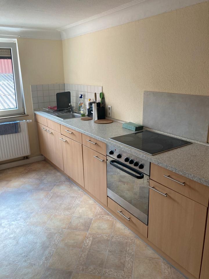 Haus 180 qm mit 2 Wohneinheiten (WG, Montage-Arbeiter, Familie..)