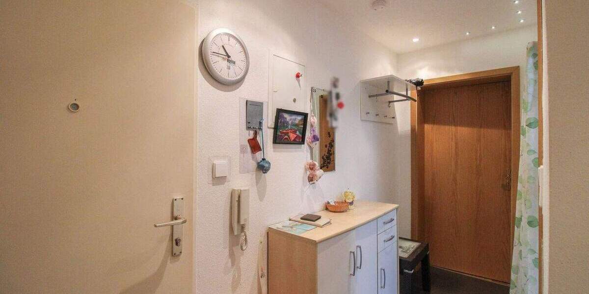 Einfamilienhaus Ludwigsburg Neckarweihingen - 2 Zimmer, 165.000&euro; | Angebot:24782167