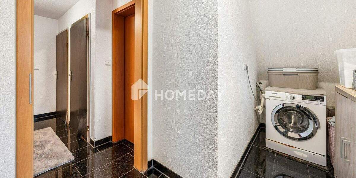 Mehrfamilienhaus, Wohnhaus Köngen - 6 Zimmer, 106 m&sup2;, 415.000&euro; | Angebot:25702482