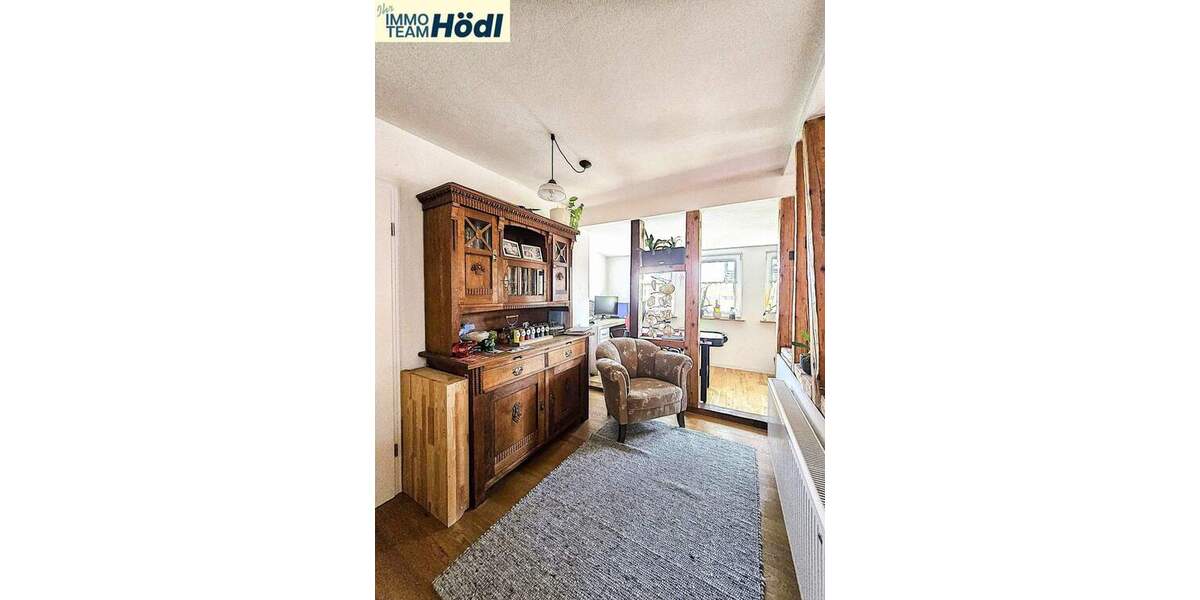 Einfamilienhaus Reutlingen Sondelfingen - 6 Zimmer, 180 m&sup2;, 699.000&euro; | Angebot:25865087