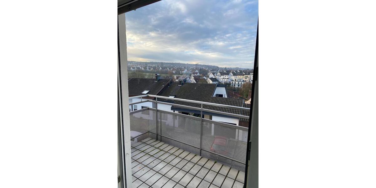 2-Zimmer Dachgeschosswohnung mit Balkon 2 zimmer