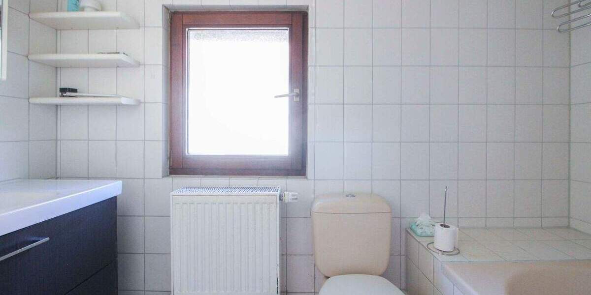 Doppelhaushälfte Stuttgart Weilimdorf - 7 Zimmer, 170 m&sup2;, 520.000&euro; | Angebot:24825230