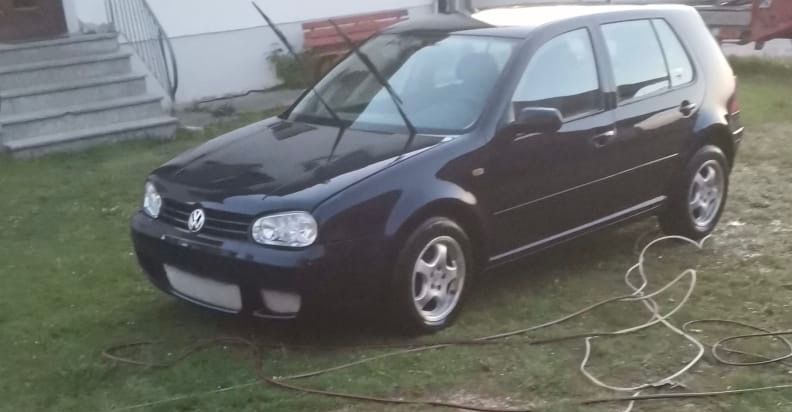 VW Golf 197.000 km 2.800 € Oberboihingen 72644