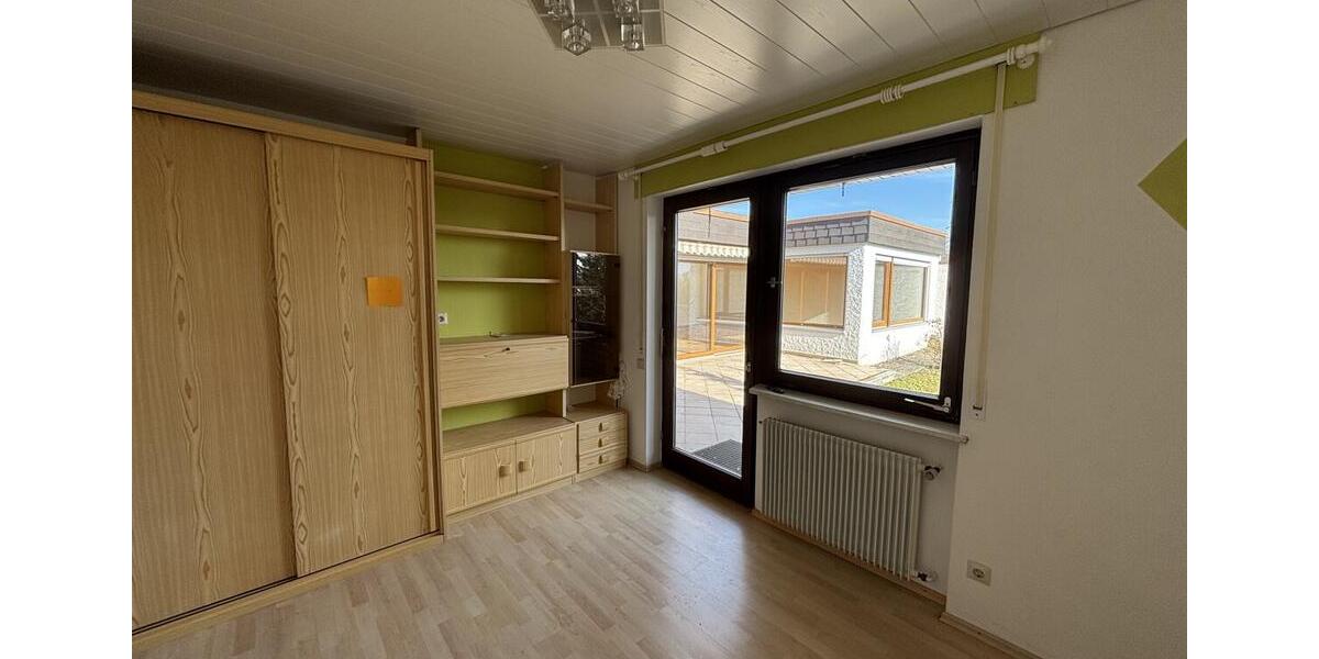 Bungalow Waiblingen Beinstein - 5.5 Zimmer, 156 m&sup2;, 2.050&euro; | Angebot:25541205