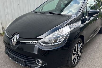 Renault Clio 93.000 km 5.990 &euro; Böblingen 71034
