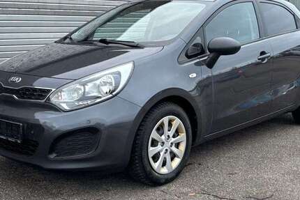 Kia Rio 186.786 km 4.250 &euro; Waiblingen 71334
