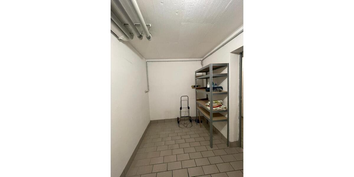 Erdgeschoßwohnung Reutlingen Reutlingen (Kernstadt) - 3 Zimmer, 75 m&sup2;, 900&euro; | Angebot:24801977