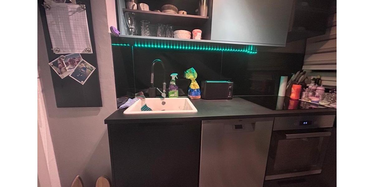 Dachgeschoßwohnung Pforzheim - 3 Zimmer, 63 m&sup2;, 750&euro; | Angebot:27576400