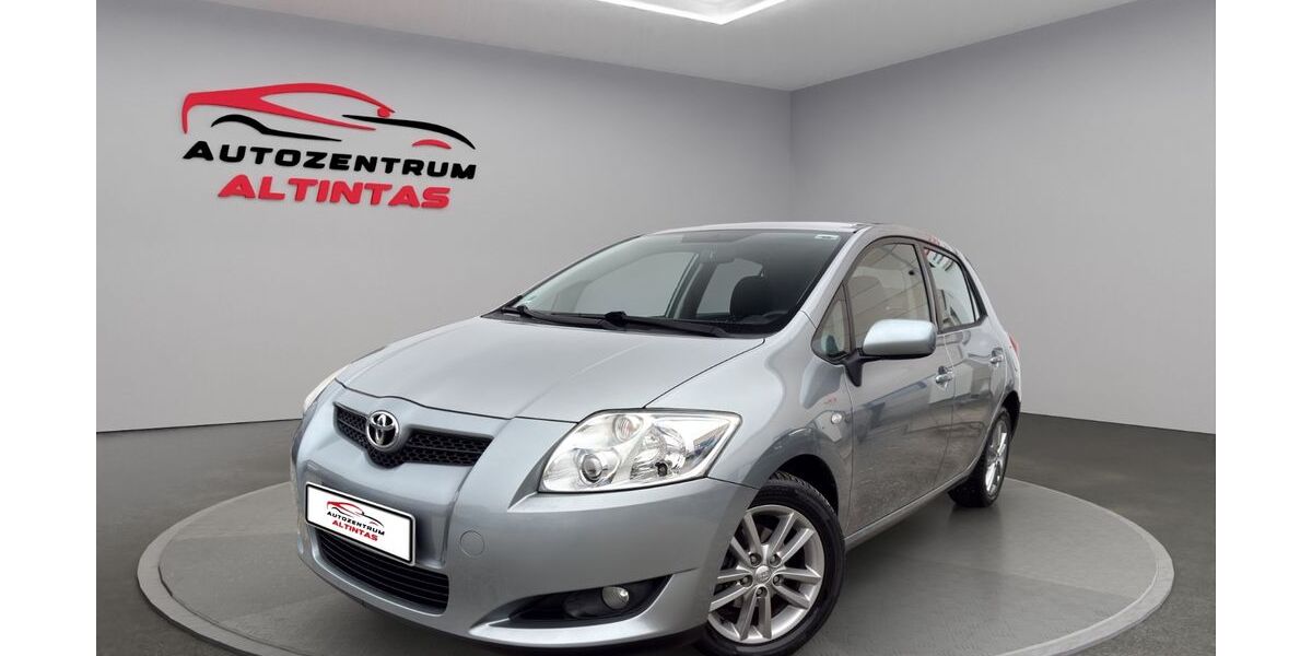 Toyota Auris 113.000 km 4.750 &euro; Holzgerlingen 71088