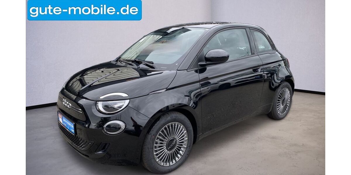 Fiat 500e 15.200 km 16.990 &euro; Leonberg 71229