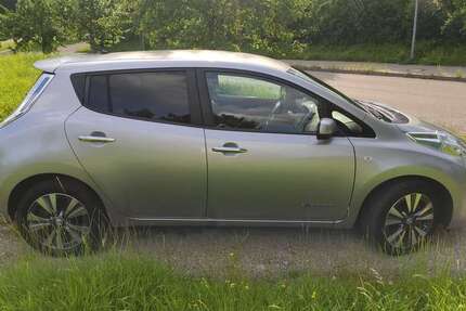 Nissan Leaf 89.000 km 7.400 € Filderstadt 70794