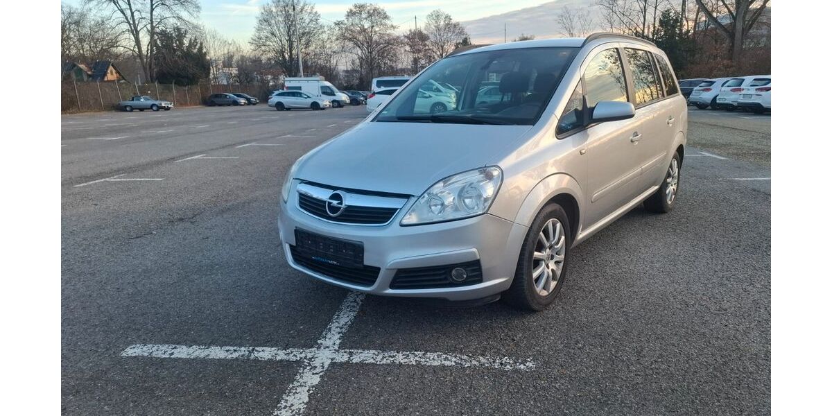 Opel Zafira 216.000 km 1.999 &euro; stuttgart 70469