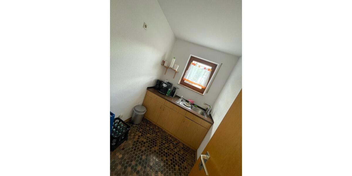 Gewerbeobjekt Nürtingen - 1.850&euro; | Angebot:26070085