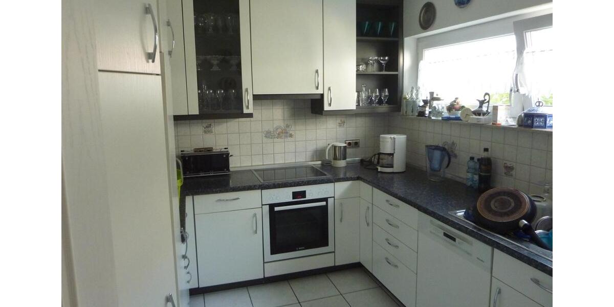 Reihenhaus Leonberg - 6 Zimmer, 156 m&sup2;, 2.000&euro; | Angebot:27617781