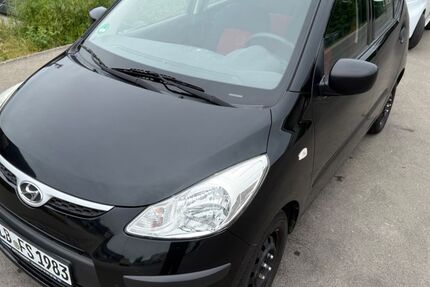 Hyundai i10 110.000 km 1.690 &euro; Stuttgart 70178