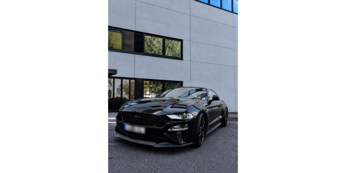 Ford Mustang 64.486 km 40.990 &euro; Stuttgart 70599