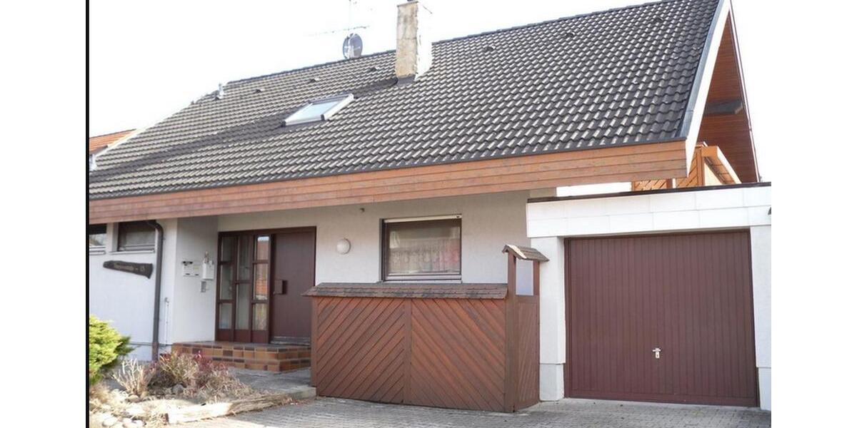 4 Zi DG in ZFH Kiebingen - Topsaniert - ruhig, hell , toller Balkon 4 zimmer