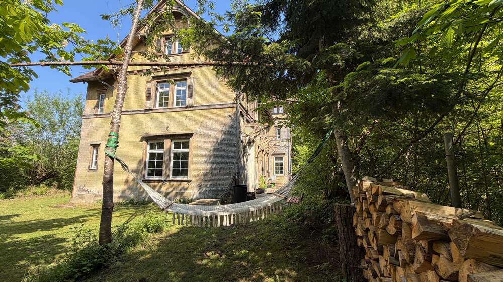 Einfamilienhaus Weil der Stadt - 11 Zimmer, 395 m&sup2;, 1.150.000&euro; | Angebot:21565640