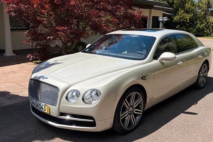 Bentley Flying Spur 82.500 km 69.500 &euro; Calw 75365