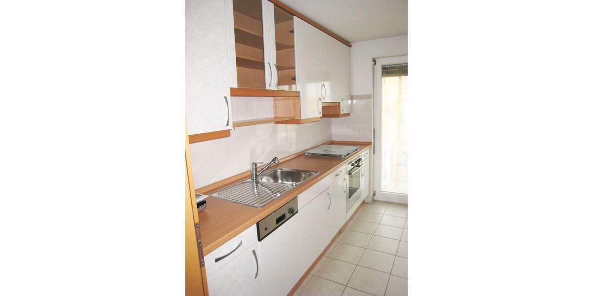 Etagenwohnung Köngen - 3 Zimmer, 82 m&sup2;, 860&euro; | Angebot:24916272