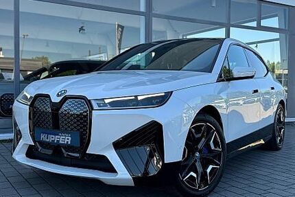 BMW iX 15.490 km 63.900 &euro; Vaihingen / Enz 71665