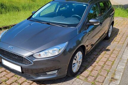 Ford Focus 86.200 km 7.500 &euro; Renningen 71272