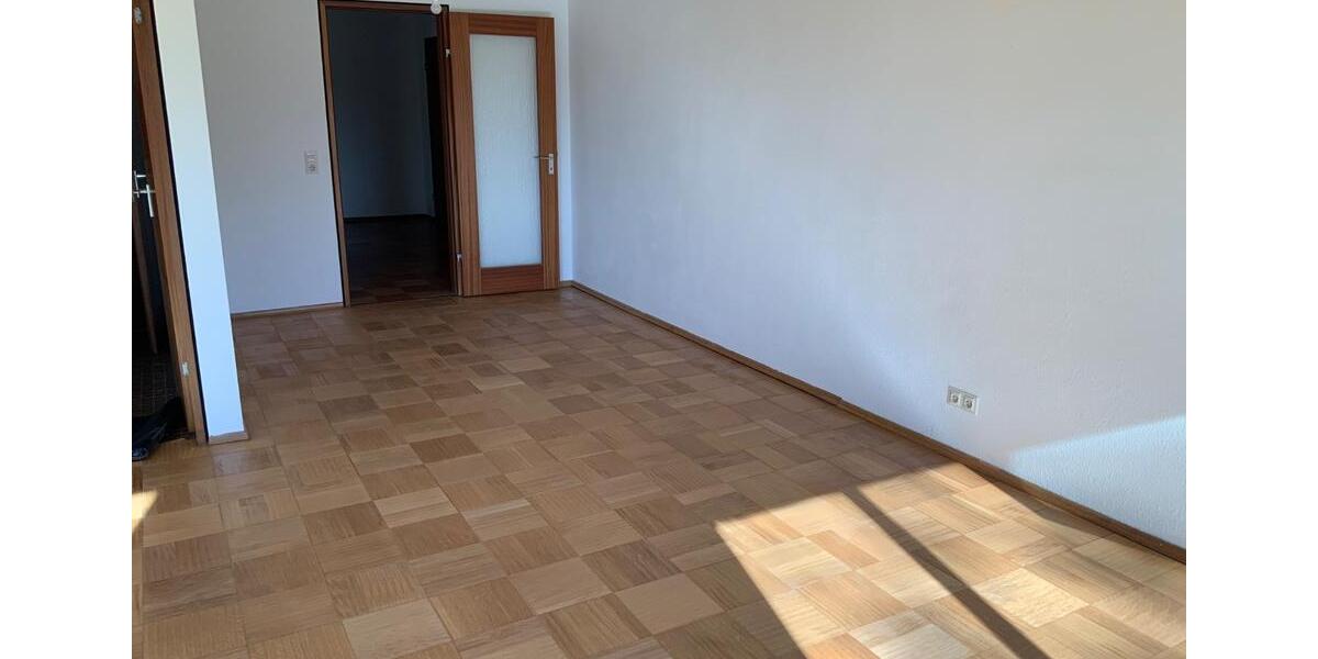 Etagenwohnung Denkendorf - 2.5 Zimmer, 80 m&sup2;, 890&euro; | Angebot:24711339