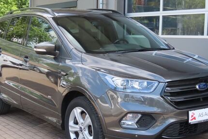 Ford Kuga 92.000 km 15.990 &euro; Stuttgart 70329