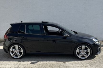 VW Golf 89.000 km 21.900 &euro; Neckartenzlingen 72658