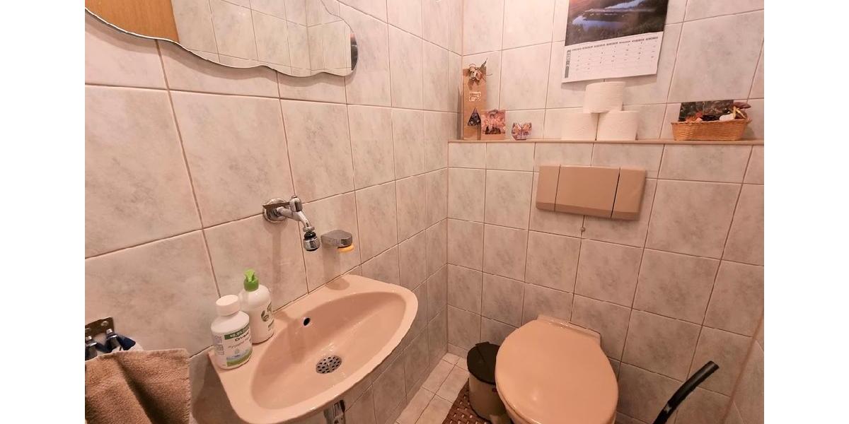 Etagenwohnung Böblingen Dagersheim - 3 Zimmer, 90 m&sup2;, 1.200&euro; | Angebot:27583874