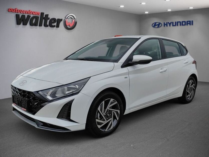 i20