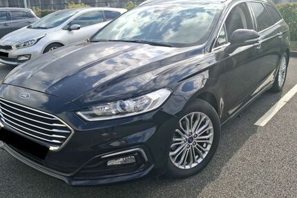 Ford Mondeo 182.251 km 13.999 € Holzgerlingen 71088