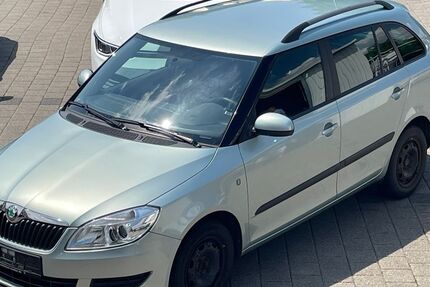 Skoda Fabia 152.500 km 2.990 &euro; Reutlingen 72770