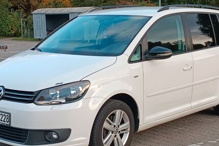 VW Touran 156.382 km 7.900 € Filderstadt 70794