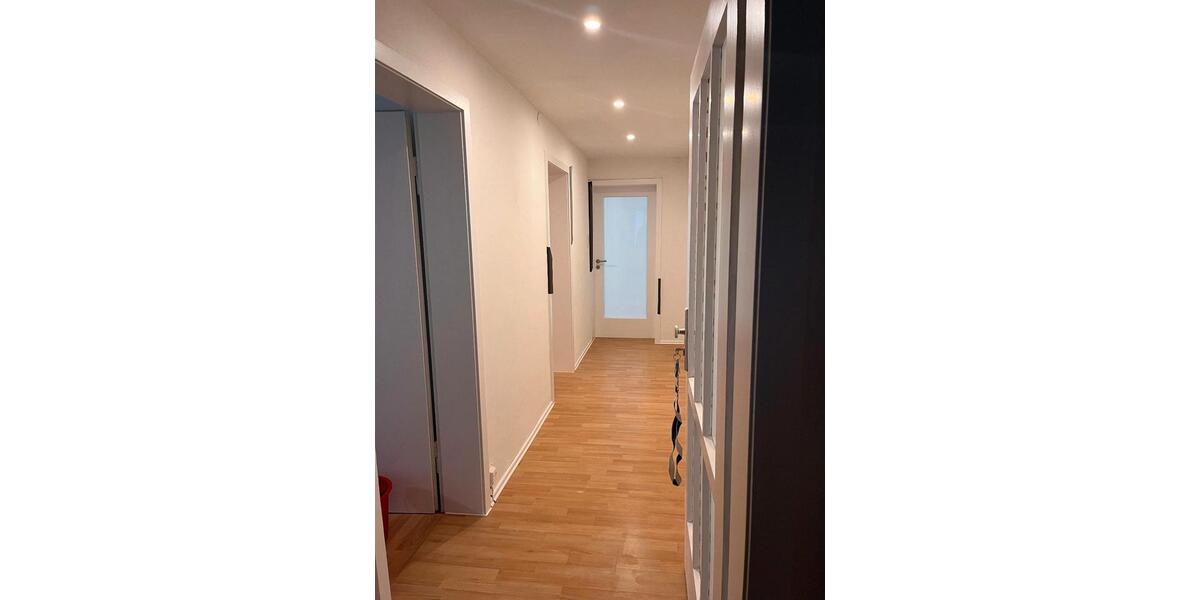 Erdgeschoßwohnung Sindelfingen Darmsheim - 3 Zimmer, 70 m&sup2;, 1.250&euro; | Angebot:25935934